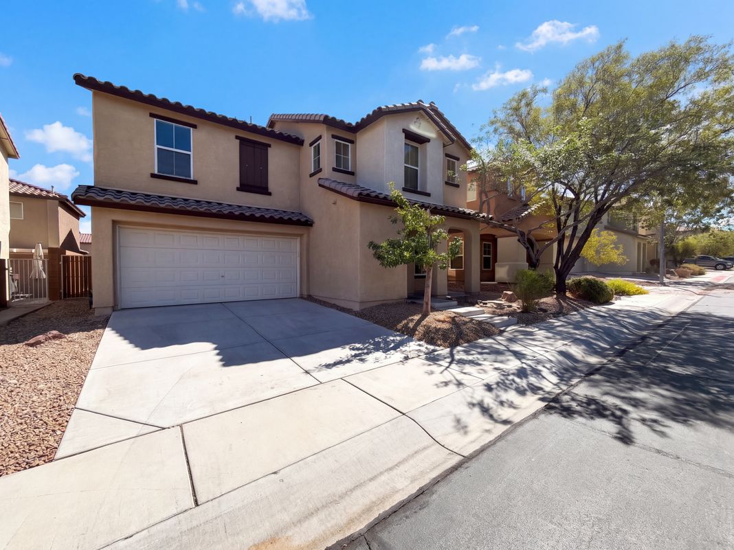 Property photo 1 of 11606 Elcadore St