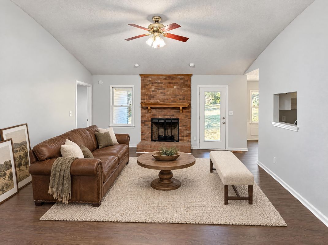Property photo 3 of 6837 Lowesville Ln