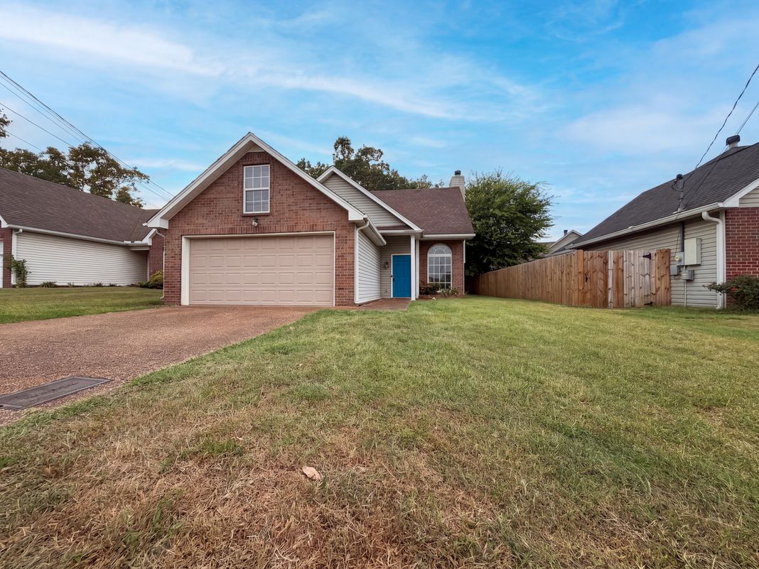Property photo 1 of 804 Thomas Bay Ct