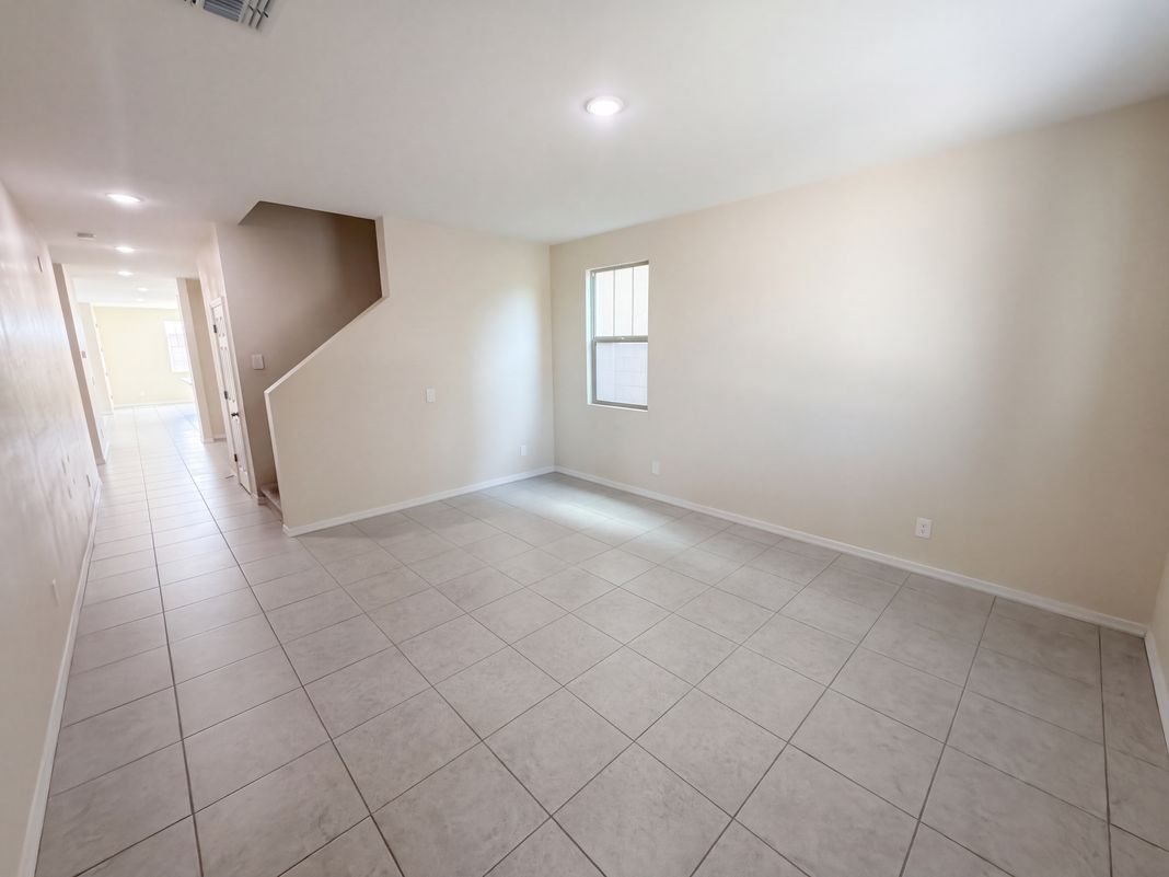 Property photo 3 of 4617 S 108th Ave