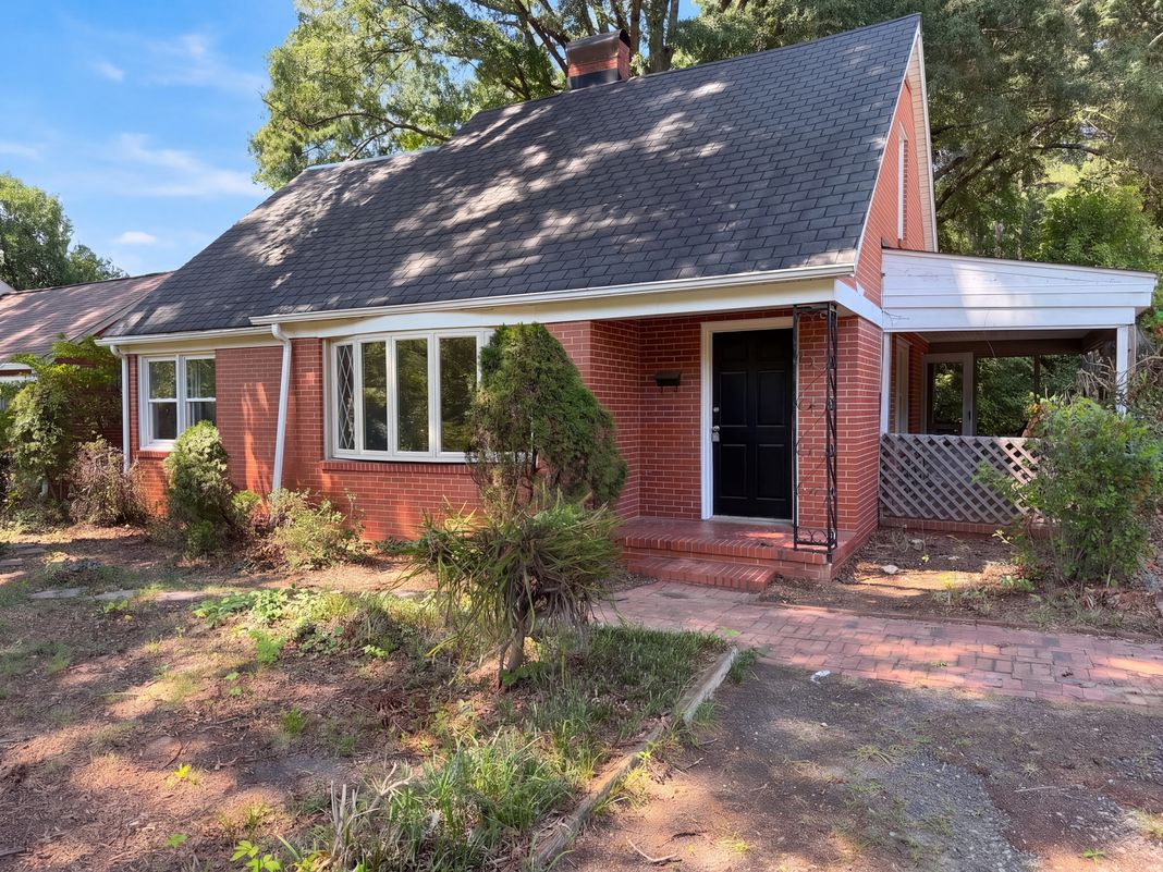 Property photo 1 of 2516 Indian Trl