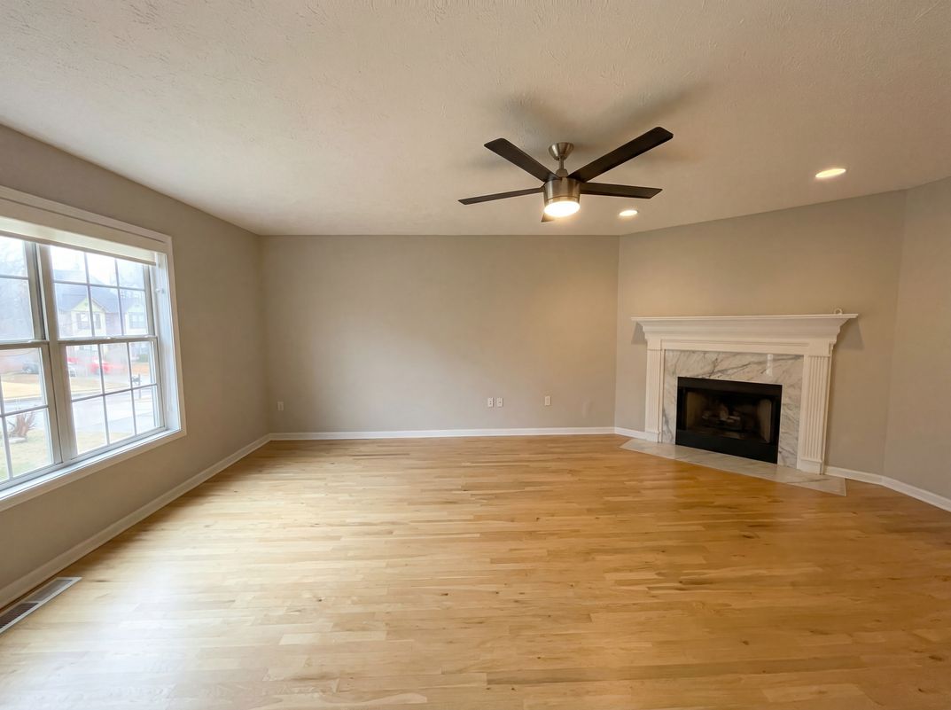 Property photo 3 of 2859 Savannah Walk Ln