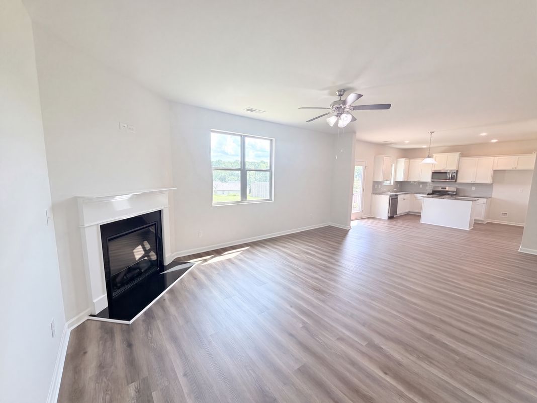 Property photo 3 of 2048 Massey Ln