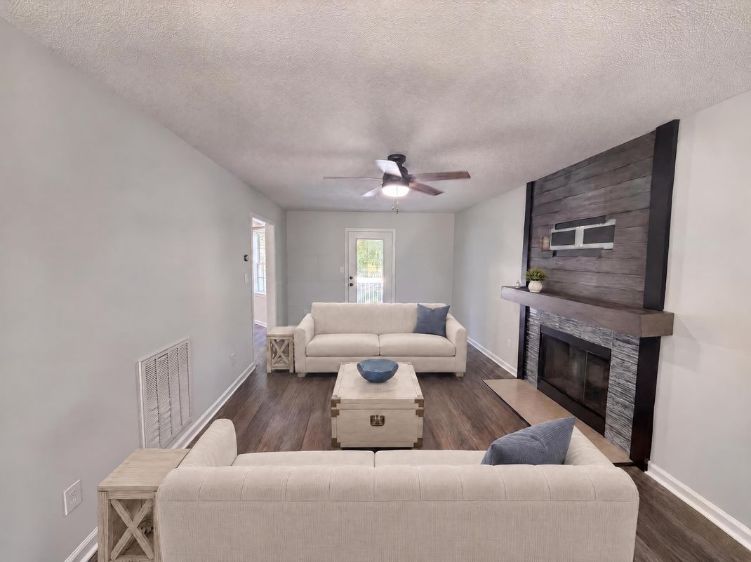 Property photo 3 of 255 Rocky Point Ct