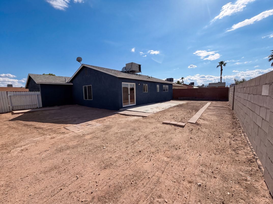 Photo 37 of 44 of 4018 Shady Oak Dr, Las Vegas, NV