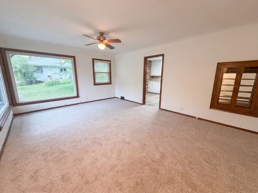 Property photo 3 of 2804 Churchill St