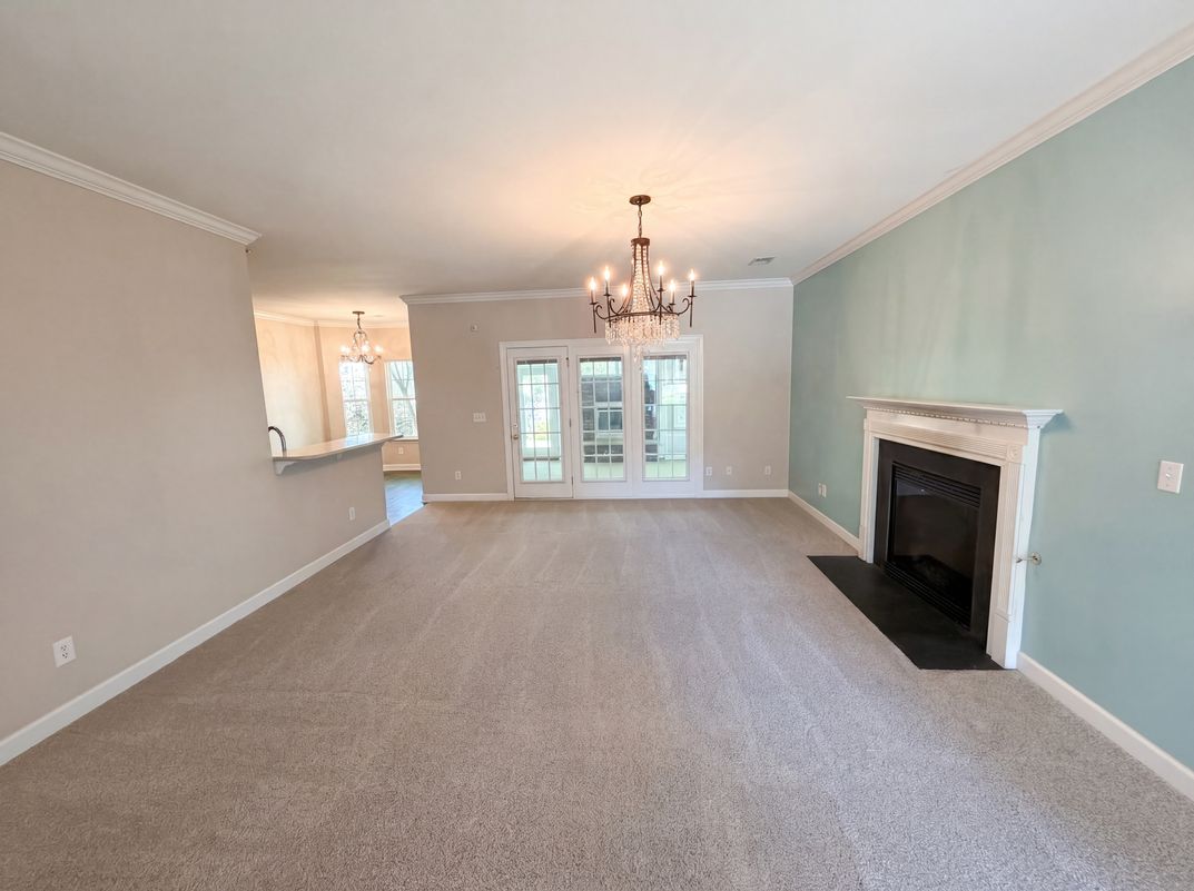 Property photo 3 of 116 Stonemill Ct