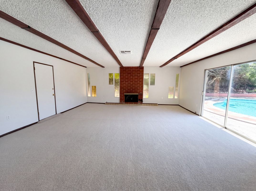 Property photo 3 of 5947 Arden Ave