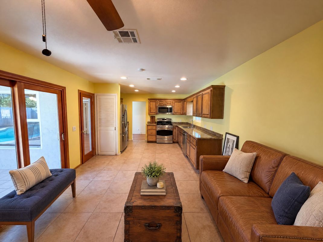 Property photo 2 of 41219 Tava Ln
