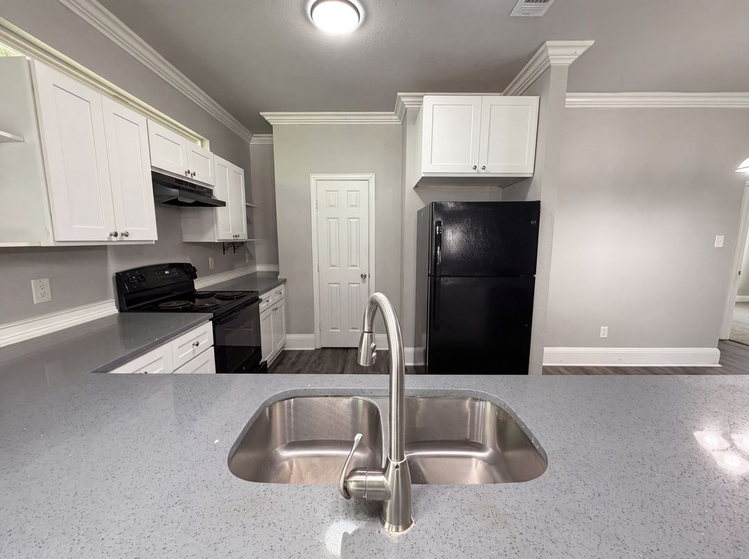 Property photo 2 of 101 Griffin St