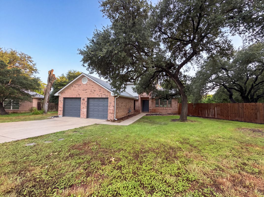 Photo 20 of 24 of 1517 River Oak Dr, Leander, TX