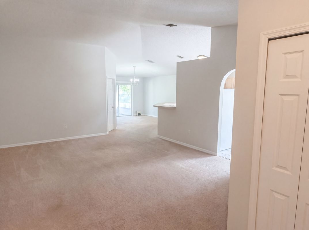 Property photo 3 of 262 SW Panther Trce