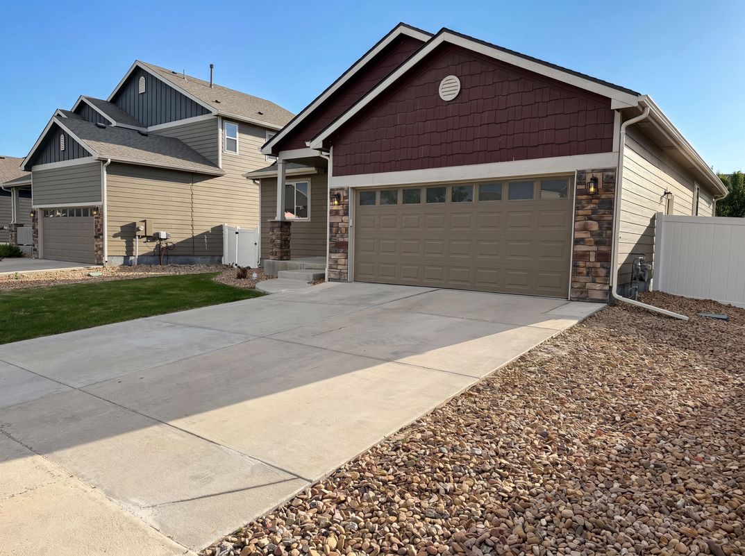 Photo 36 of 47 of 2403 Tabor St, Berthoud, CO