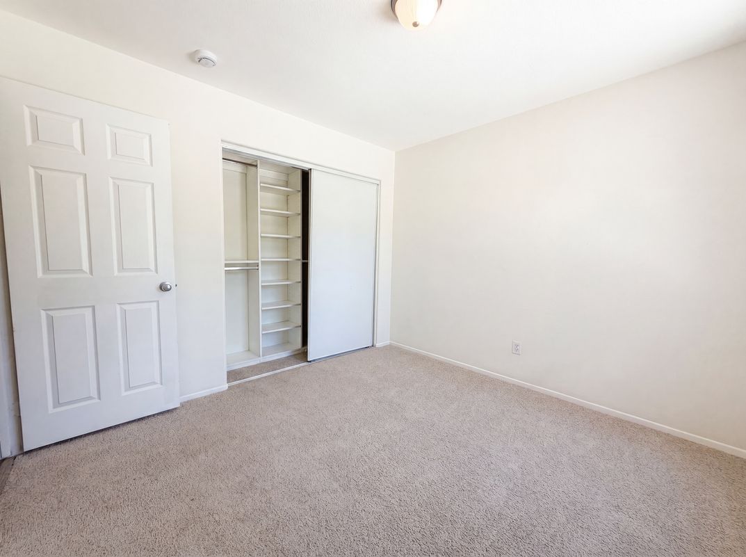 Photo 15 of 20 of 22125 Country Hills Dr, Wildomar, CA