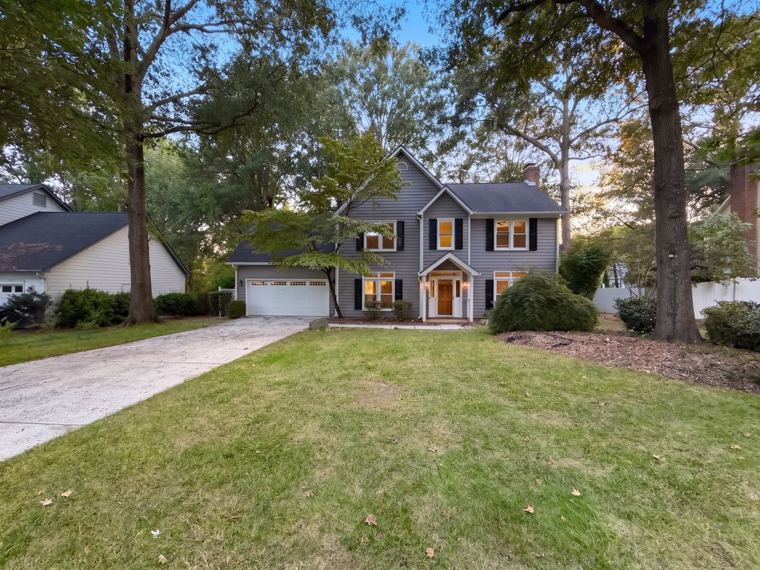 Property photo 1 of 2315 Heathershire Ln