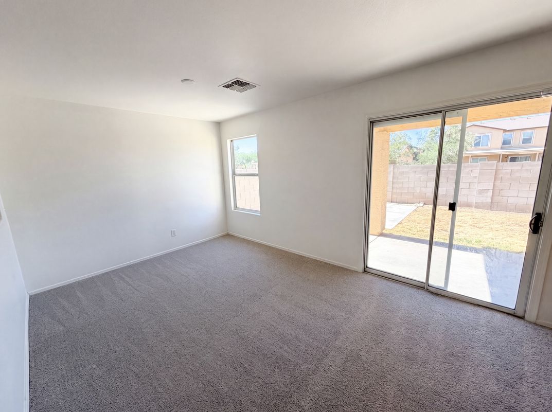 Photo 9 of 20 of 5894 E Sanderling Dr, Tucson, AZ