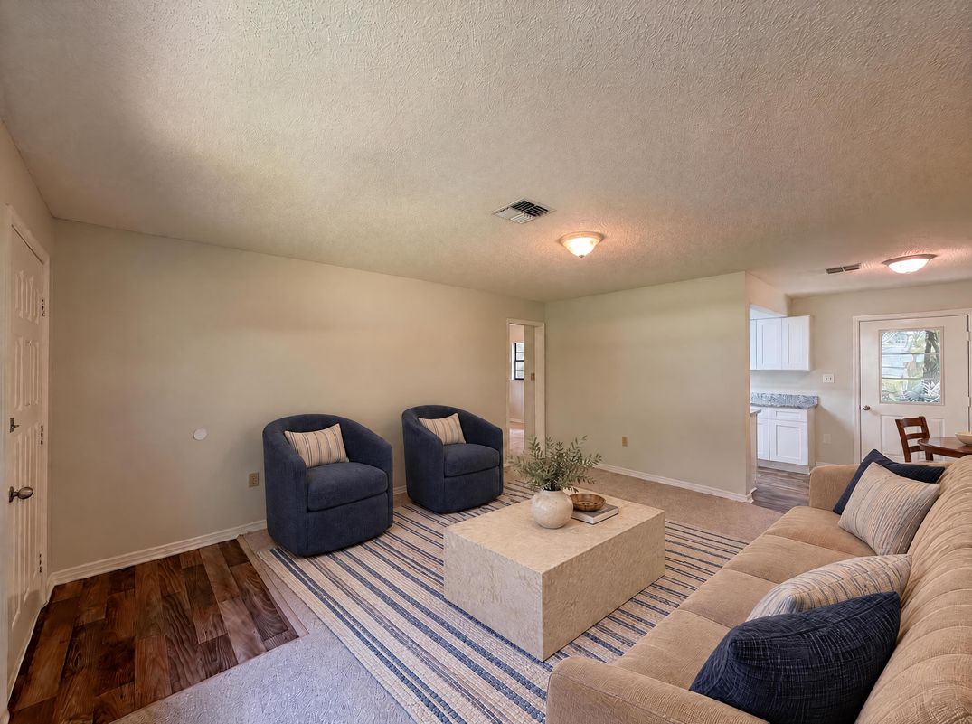 Property photo 3 of 2505 Velma Ter