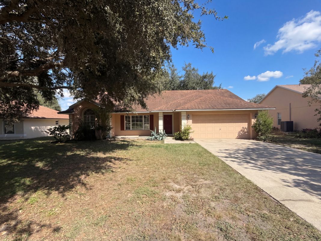 Property photo 1 of 11535 Clair Pl