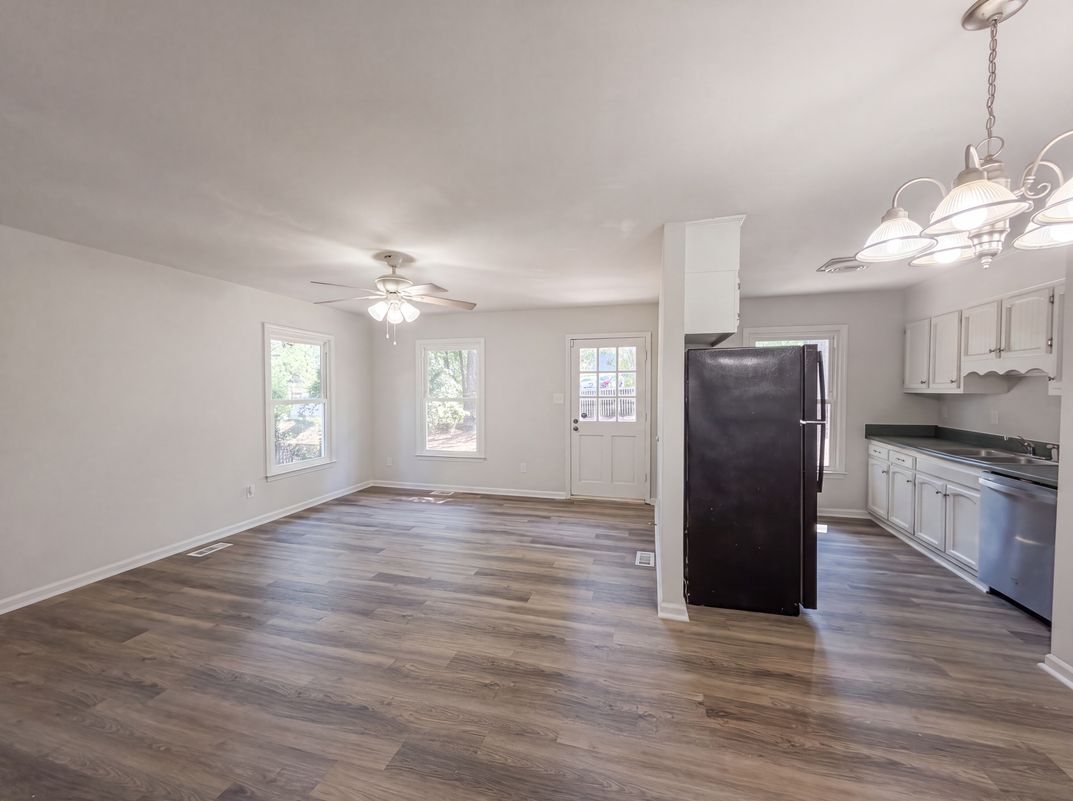 Property photo 3 of 5314 Westminster Dr