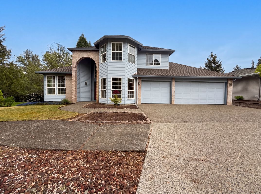 Property photo 1 of 14292 SE Meadows Ln