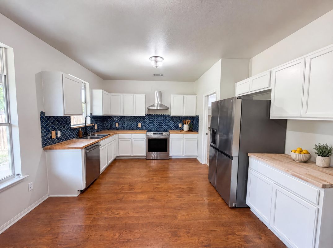 Property photo 2 of 612 Sugar Brook Dr