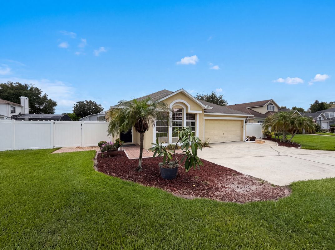 Photo 24 of 31 of 3788 Seminole Dr, Orlando, FL