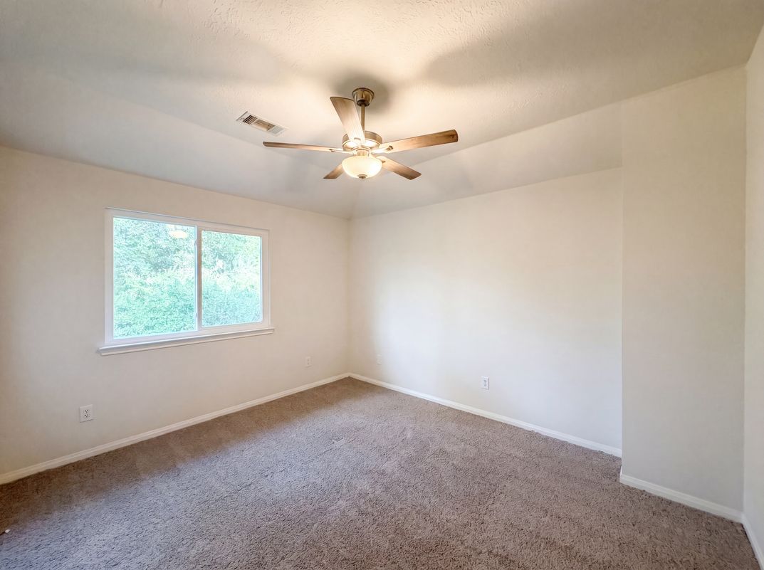 Photo 17 of 22 of 14310 Amyford Ct, Cypress, TX