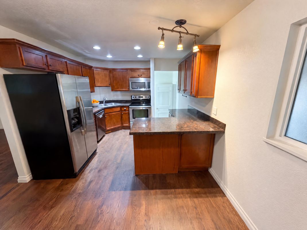 Property photo 2 of 1330 Quentin St