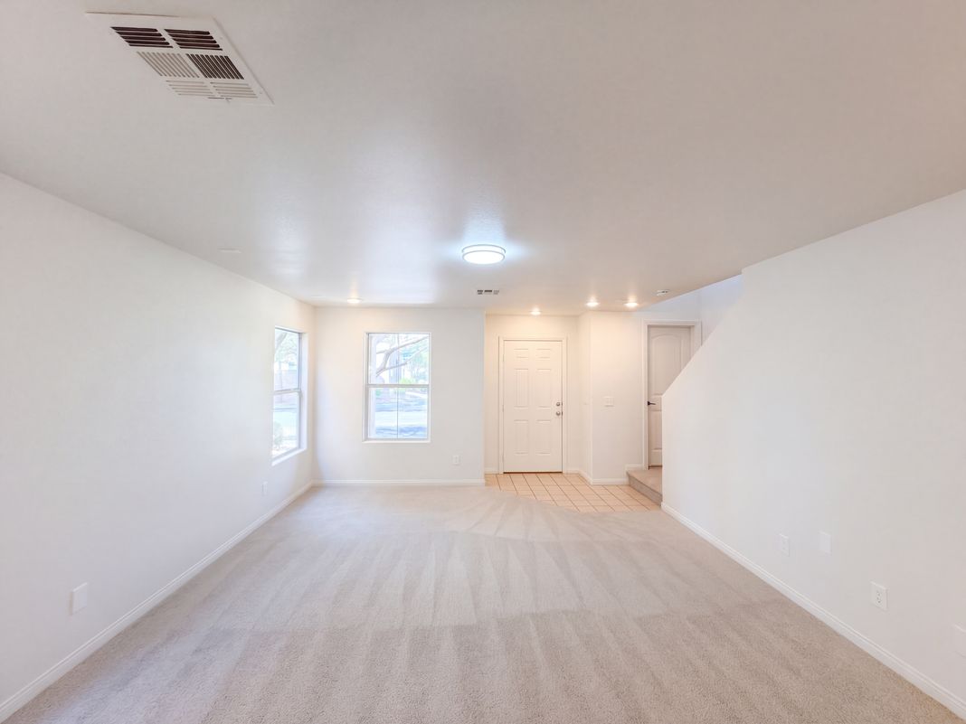 Property photo 3 of 11606 Elcadore St