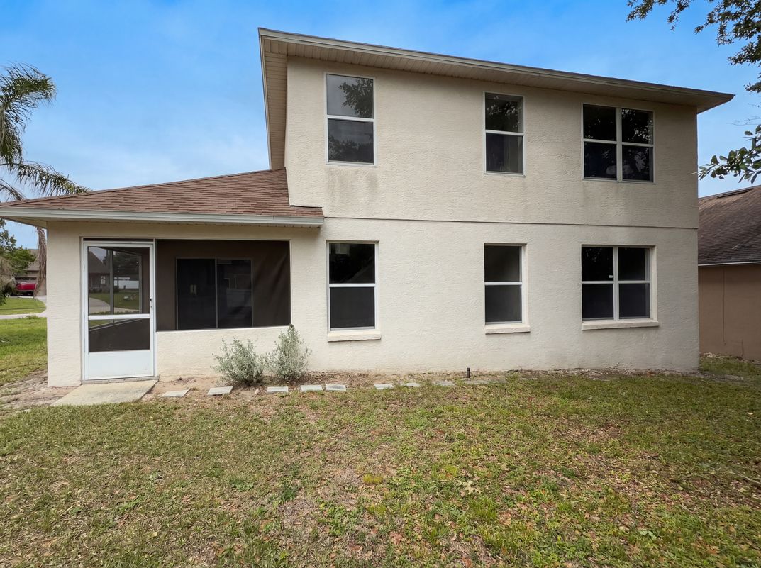 Photo 5 of 24 of 1021 Dekleva Dr, Apopka, FL