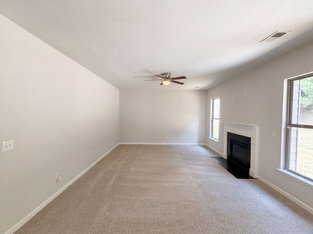Property photo 3 of 2182 Apple Orchard Way