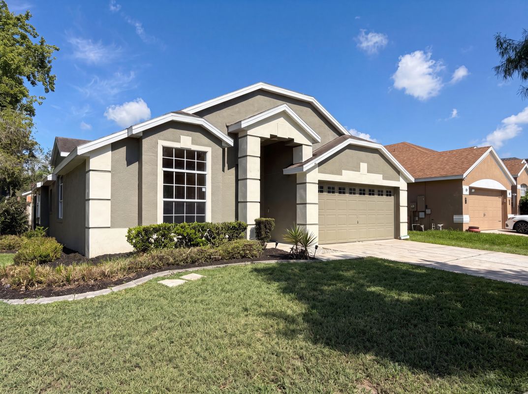 Photo 28 of 34 of 701 Magnolia Creek Cir, Orlando, FL