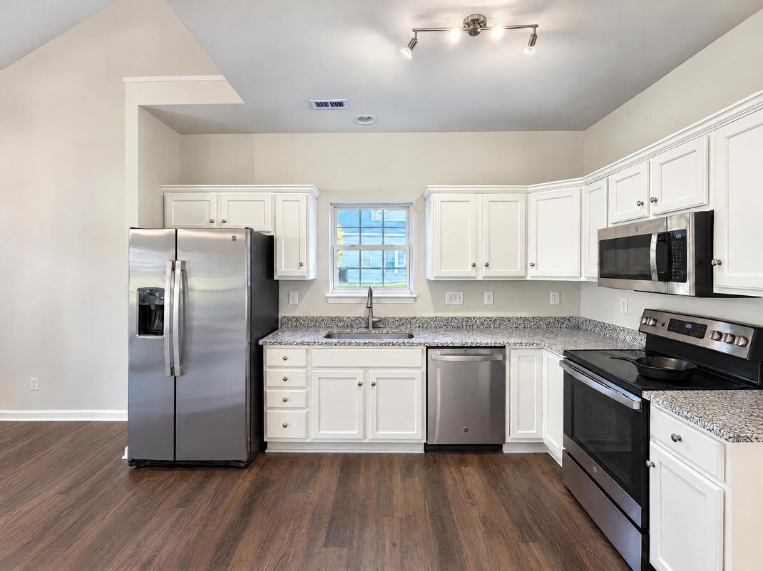 Property photo 2 of 12613 Winget Rd