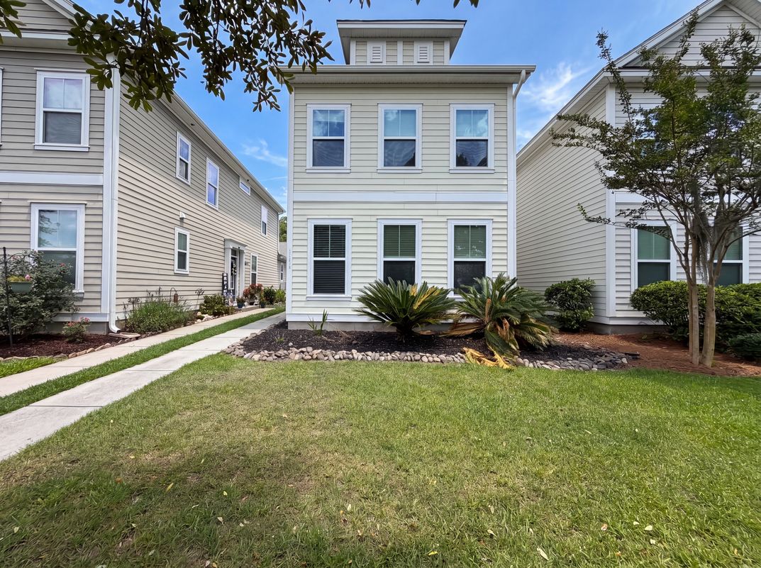 Property photo 1 of 1013 Ashley Garden Blvd