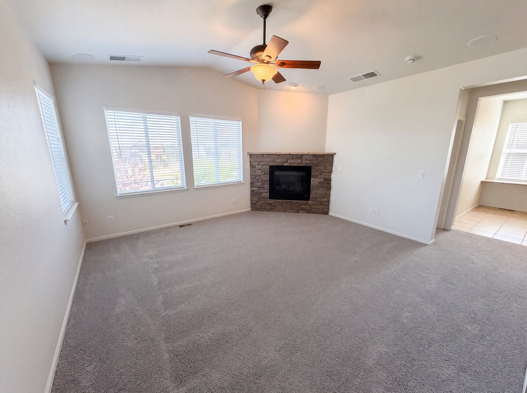 Property photo 3 of 4219 Dunsinane Way
