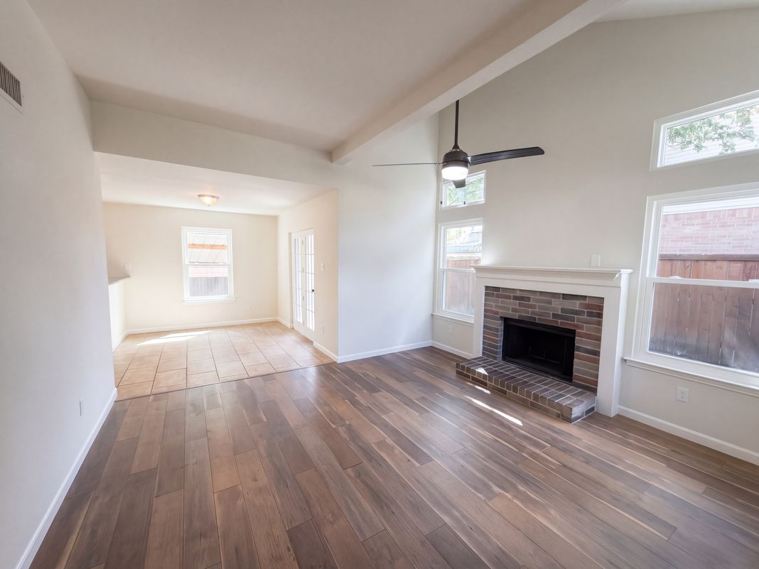 Property photo 3 of 832 Brockden Dr