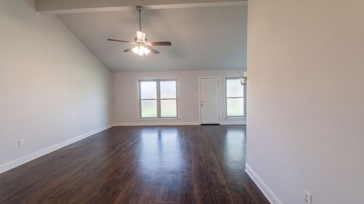 Property photo 3 of 505 Mount Vernon Dr