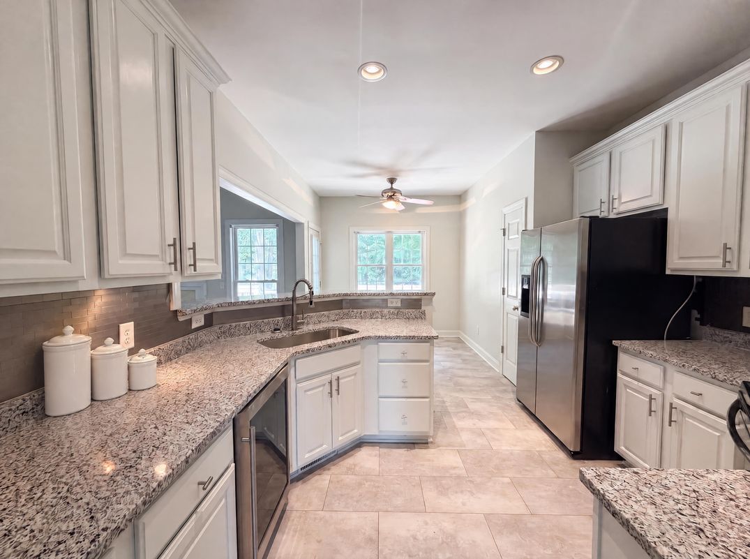 Property photo 2 of 4336 N Greg Allen Way