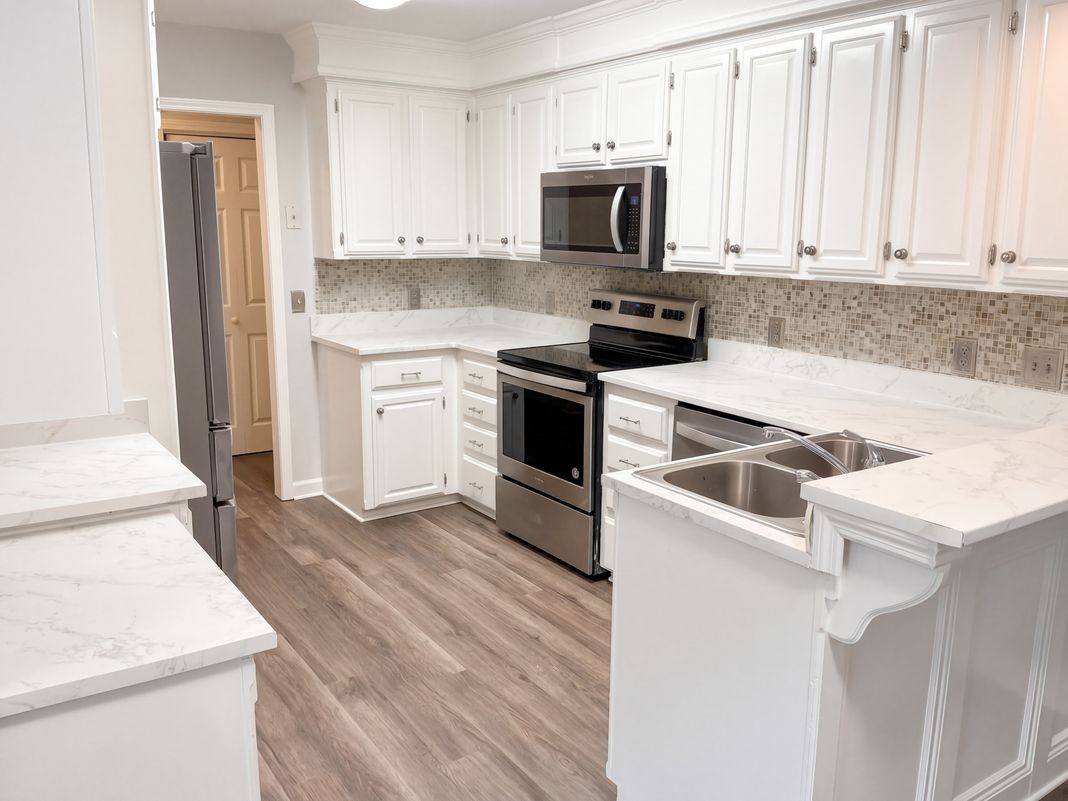 Property photo 2 of 131 Fox Chase