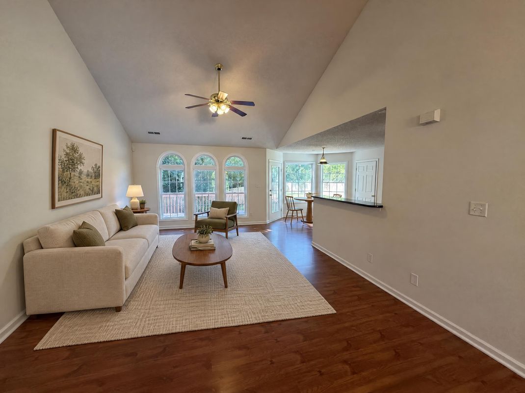 Property photo 2 of 4315 Enoch Dr