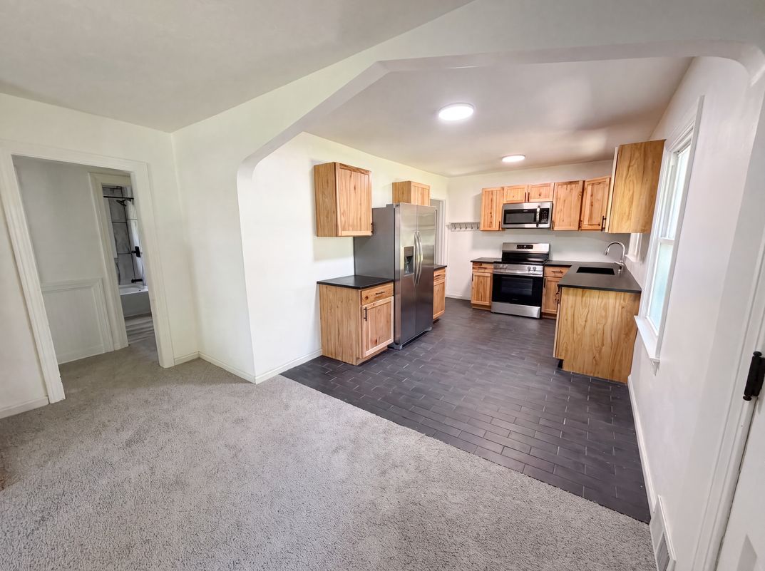 Property photo 2 of 2920 Copley Rd