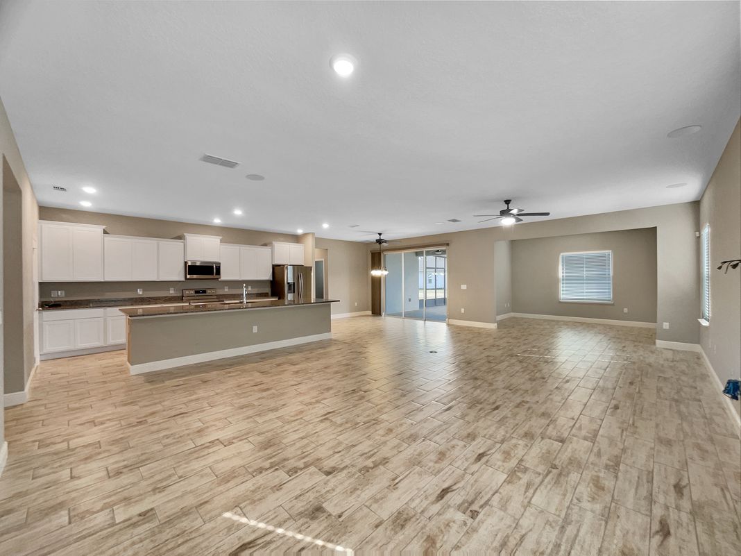 Property photo 3 of 1657 Marsh Pointe Dr