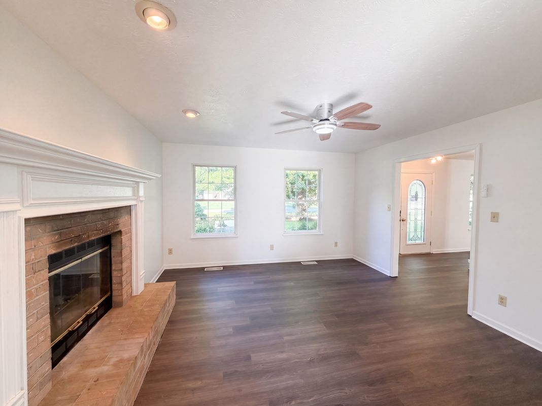 Property photo 3 of 7625 Combs Rd