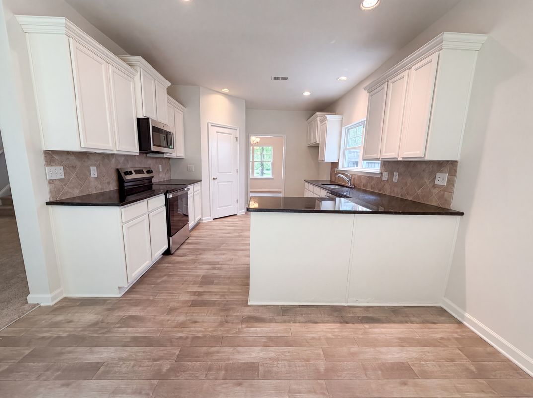 Property photo 2 of 407 Westmoreland Rd