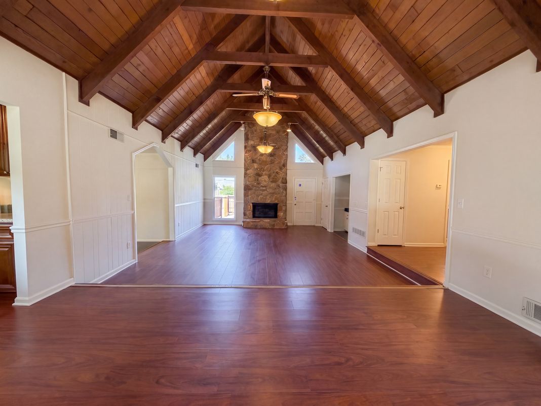 Property photo 3 of 5810 Orly Ter