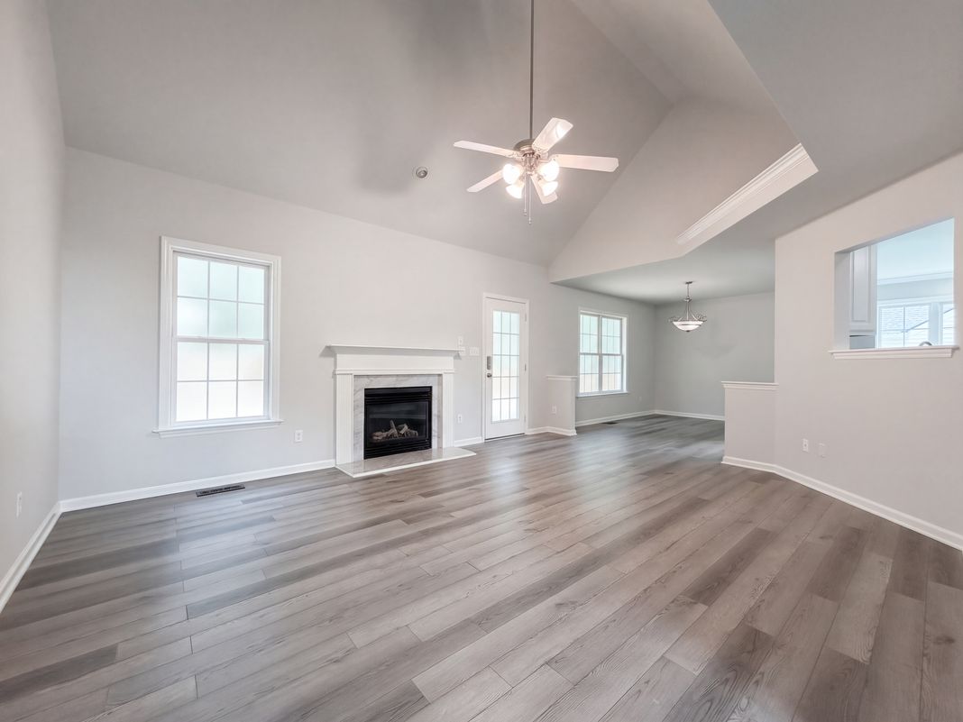 Property photo 3 of 321 Groundsel Pl