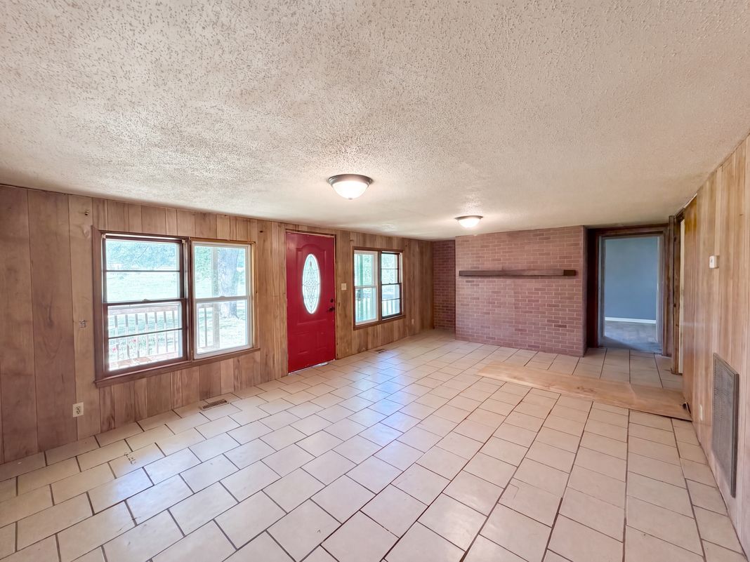 Property photo 3 of 1244 Hulls Grove Church Rd