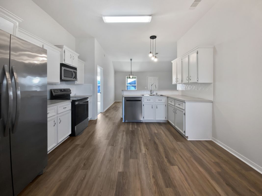 Property photo 2 of 3808 Tatonka Dr