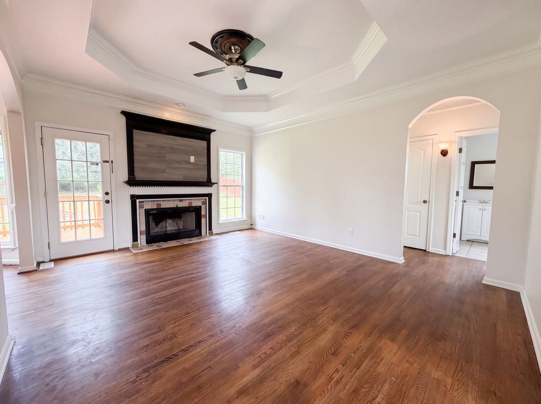 Property photo 3 of 655 S Hillcrest Rd