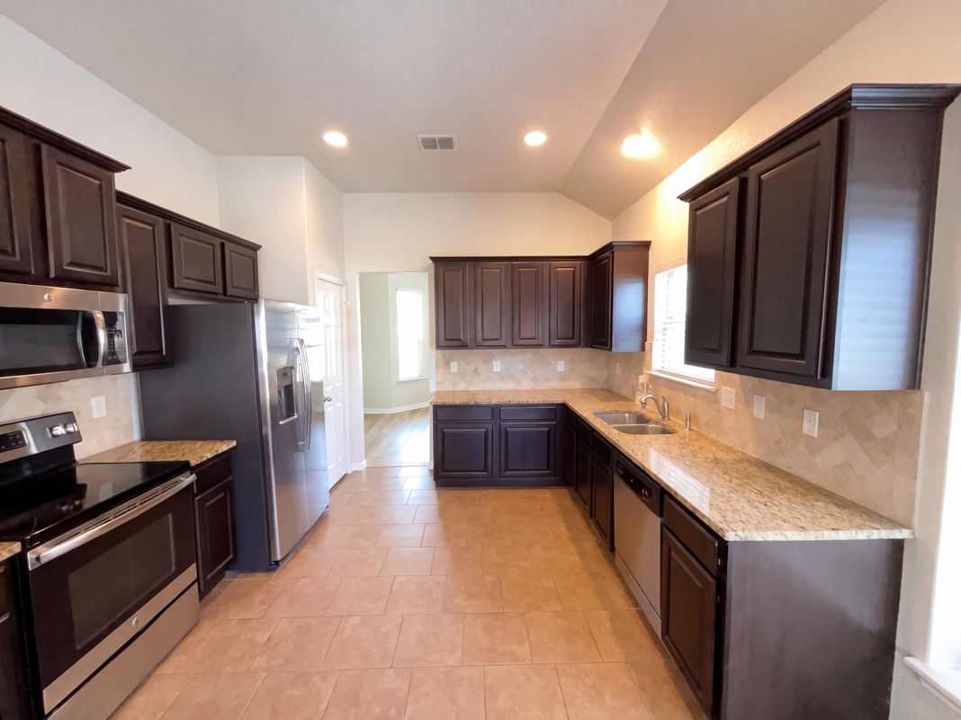Property photo 2 of 11347 Silver Rose